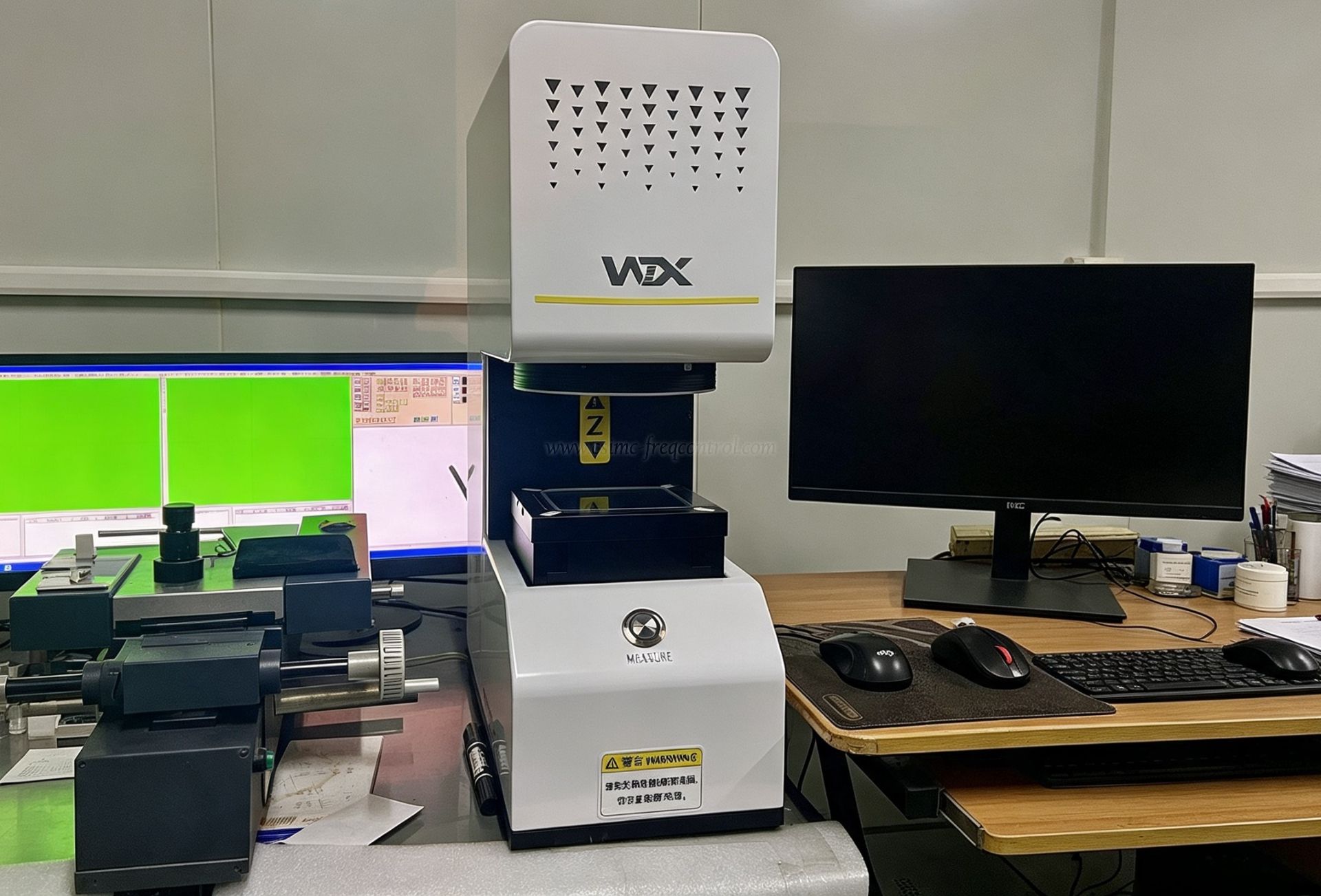 Optical image measuring instrument